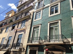 Flisfasader i gamlebyen